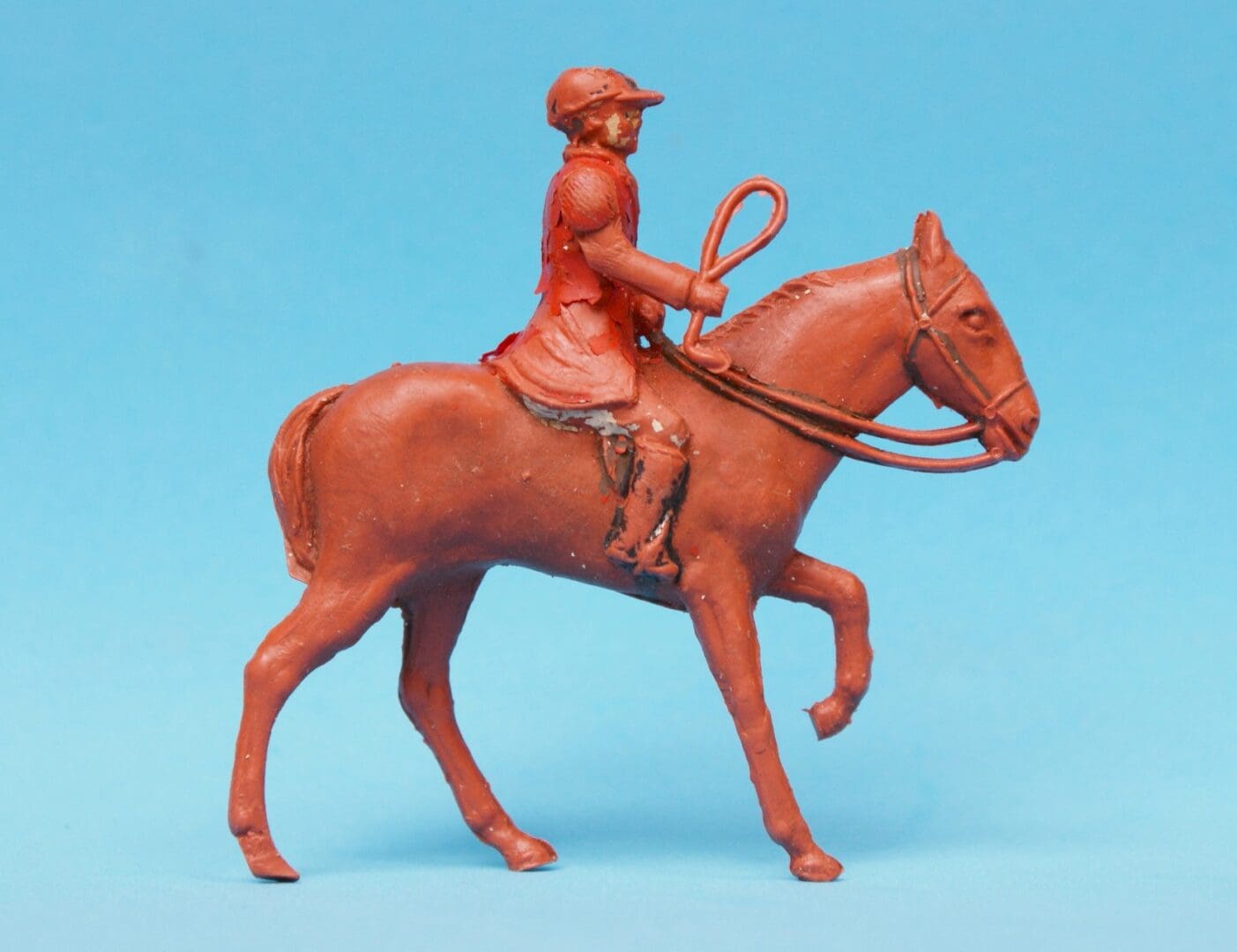 Hilco Farmyard Mounted Huntsman - CHESTNUT Plastic - RARE!