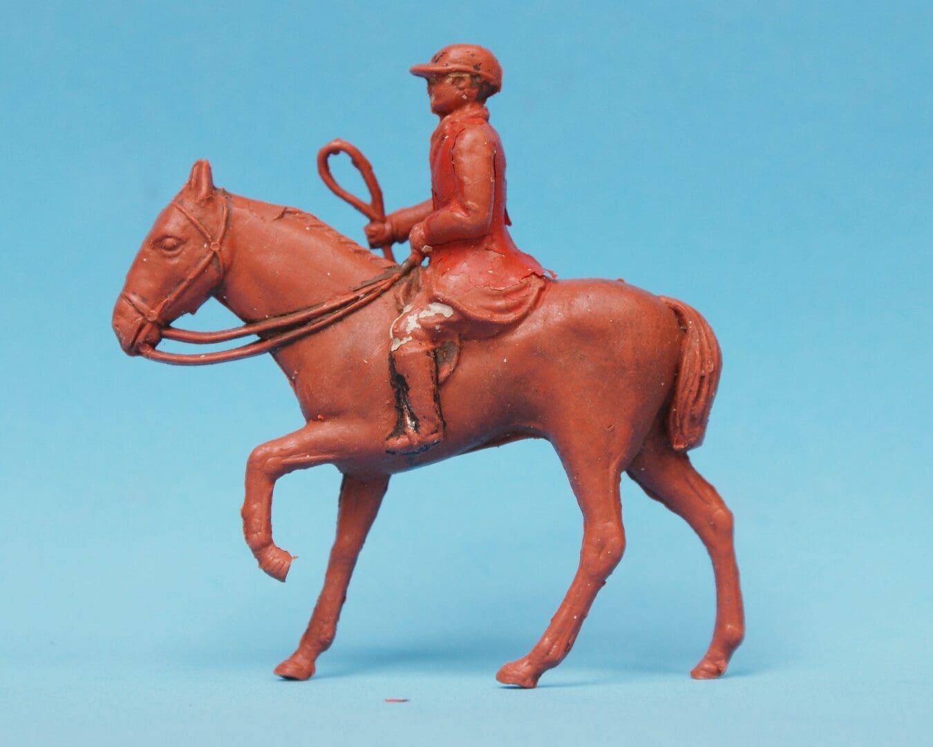 Hilco Farmyard Mounted Huntsman - CHESTNUT Plastic - RARE! - Image 2