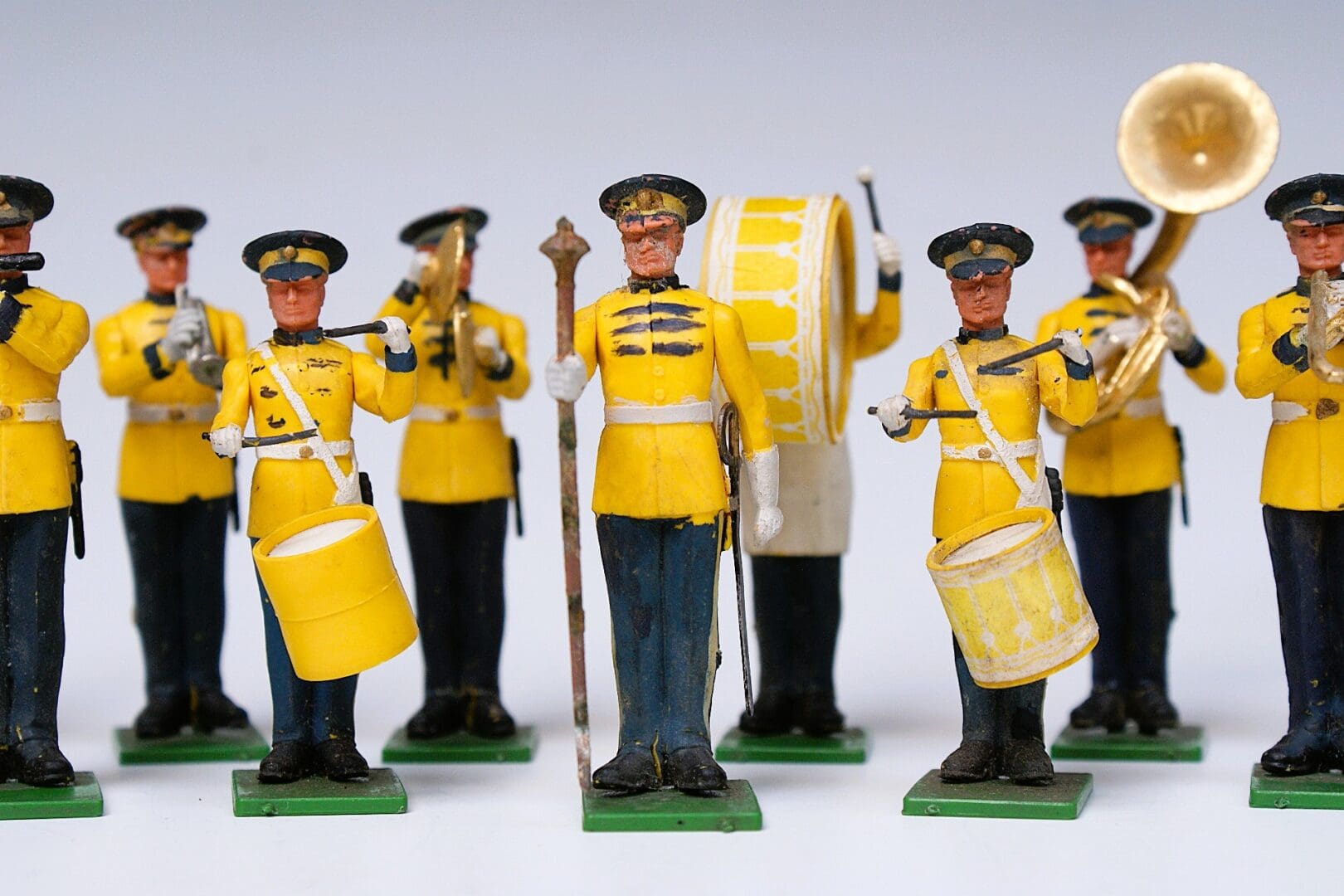 Britains "Eyes Right" Band of the US Army - NOT Brittle! - Image 2