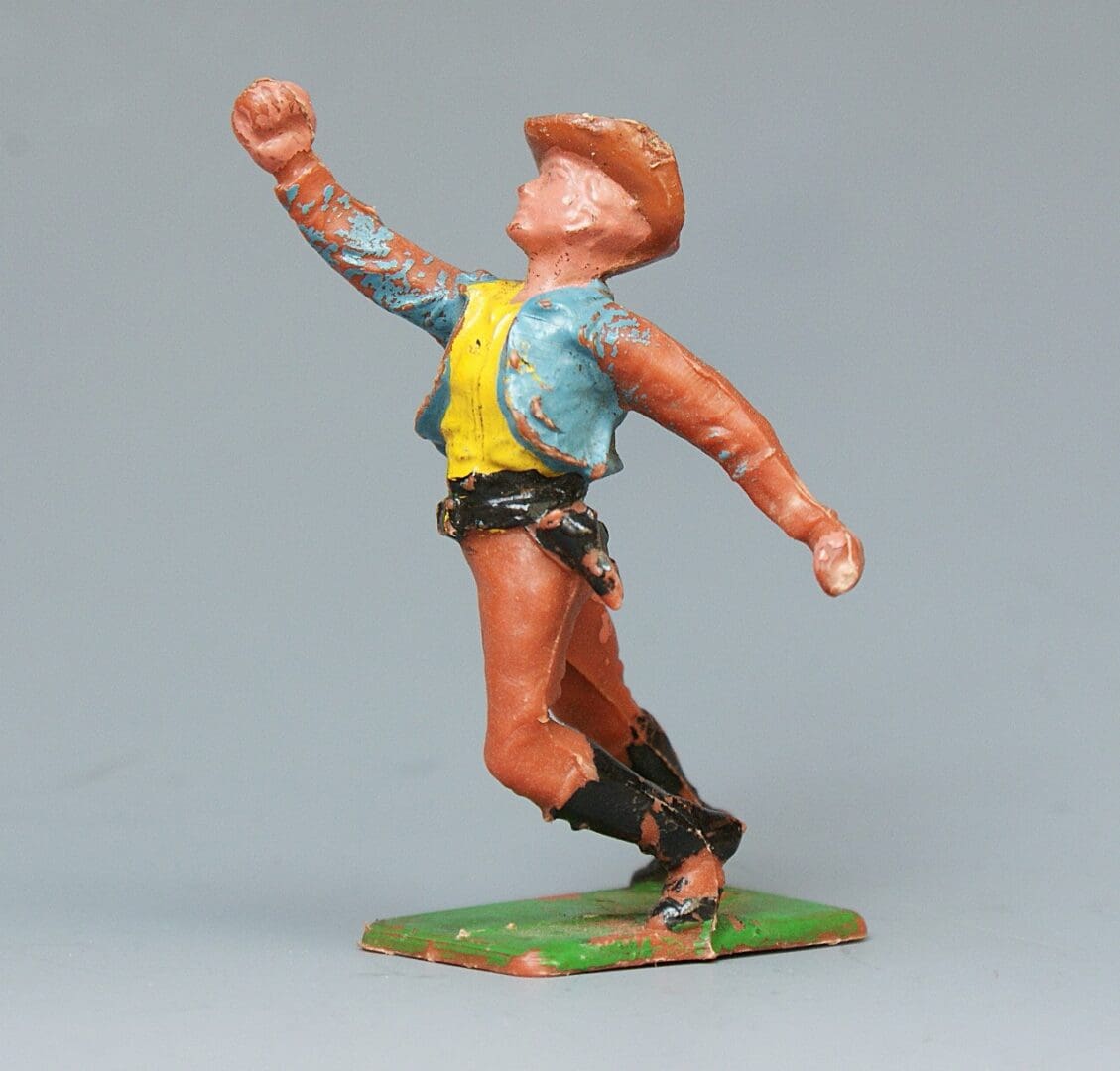 Cherilea 54mm Cowboy Punching - Early Base Type