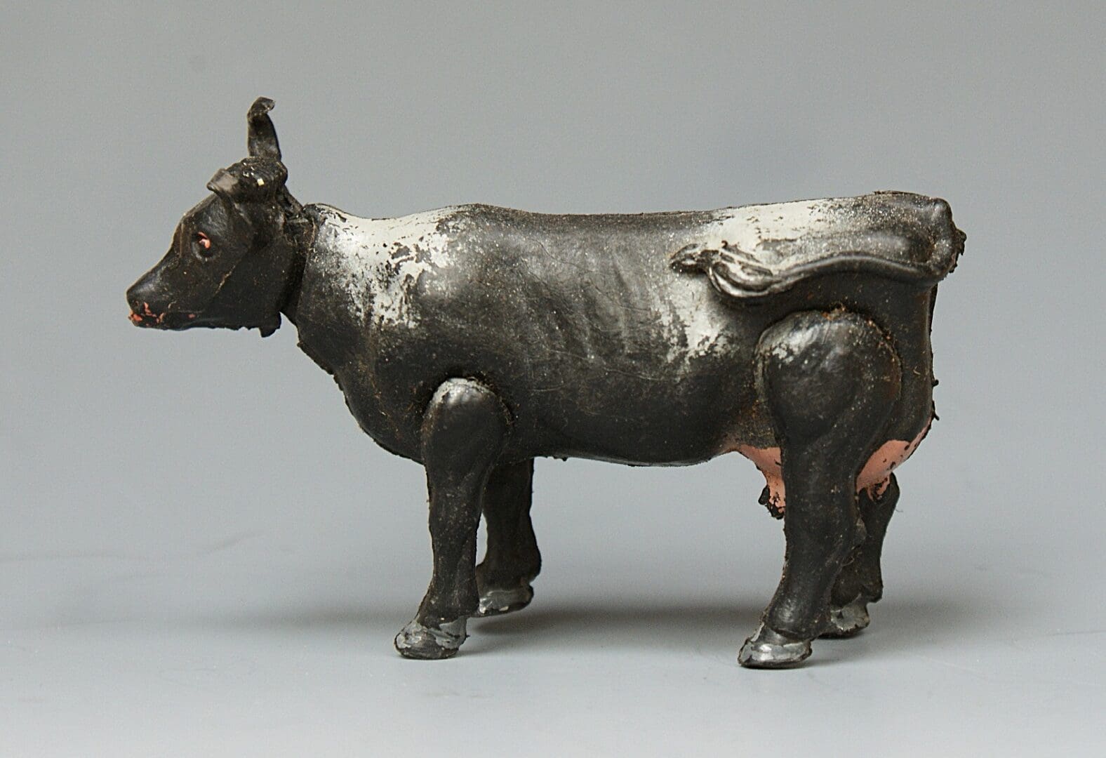Lone Star RARE Movable Farm Cow (Black Plastic)