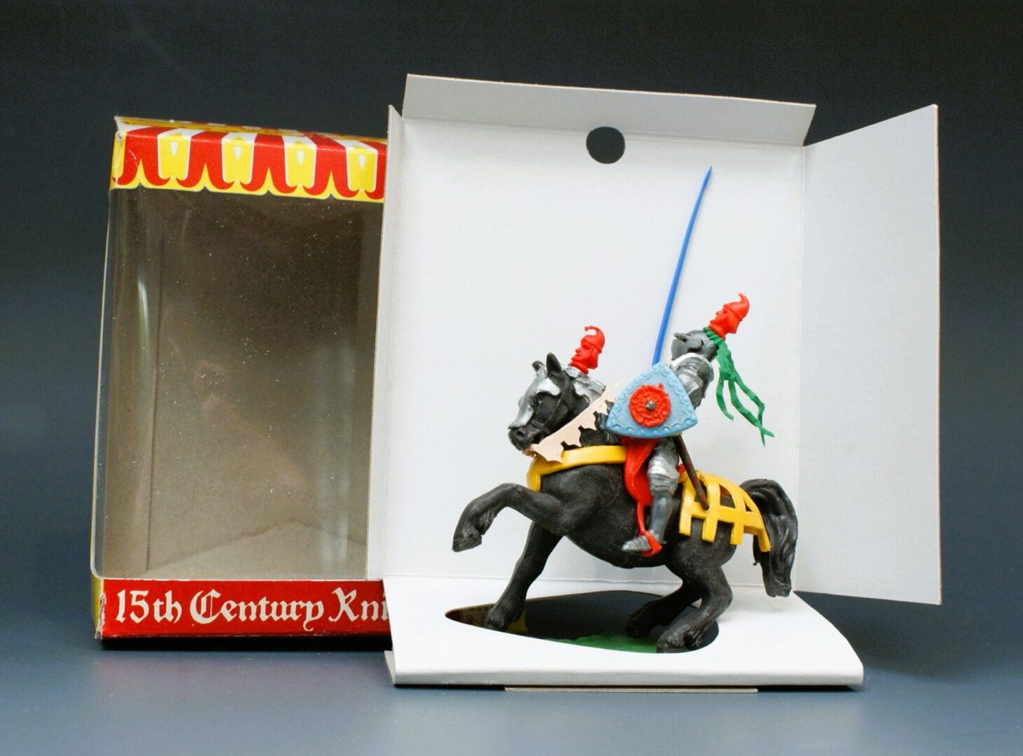 Swoppet C15th Mounted Knight Defending - Repro Pavilion Carton - Image 2