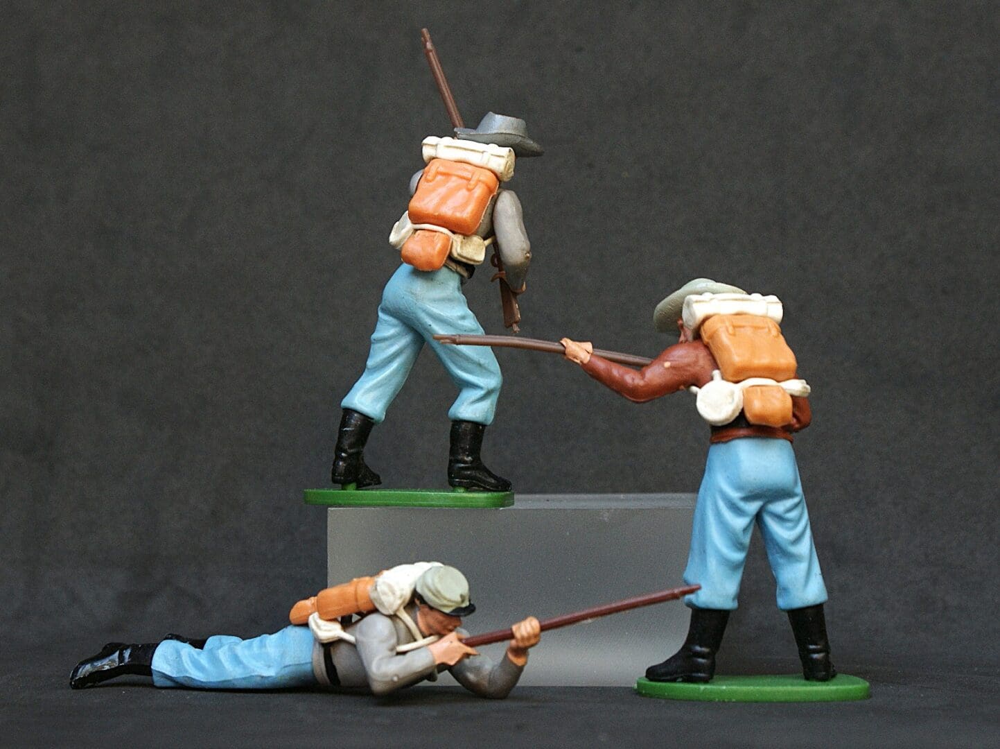 Britains "Eyes Right" Confederates (1 Butternut) - Image 2