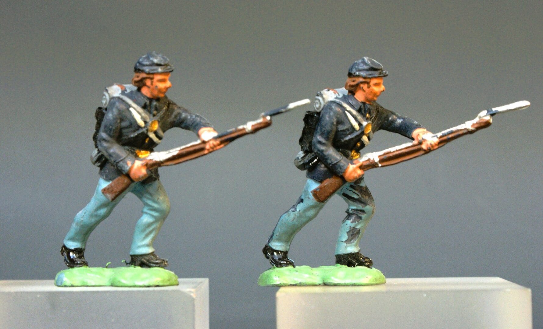 Herald ACW Federal Forces Charging - Matching Pair! - Image 3
