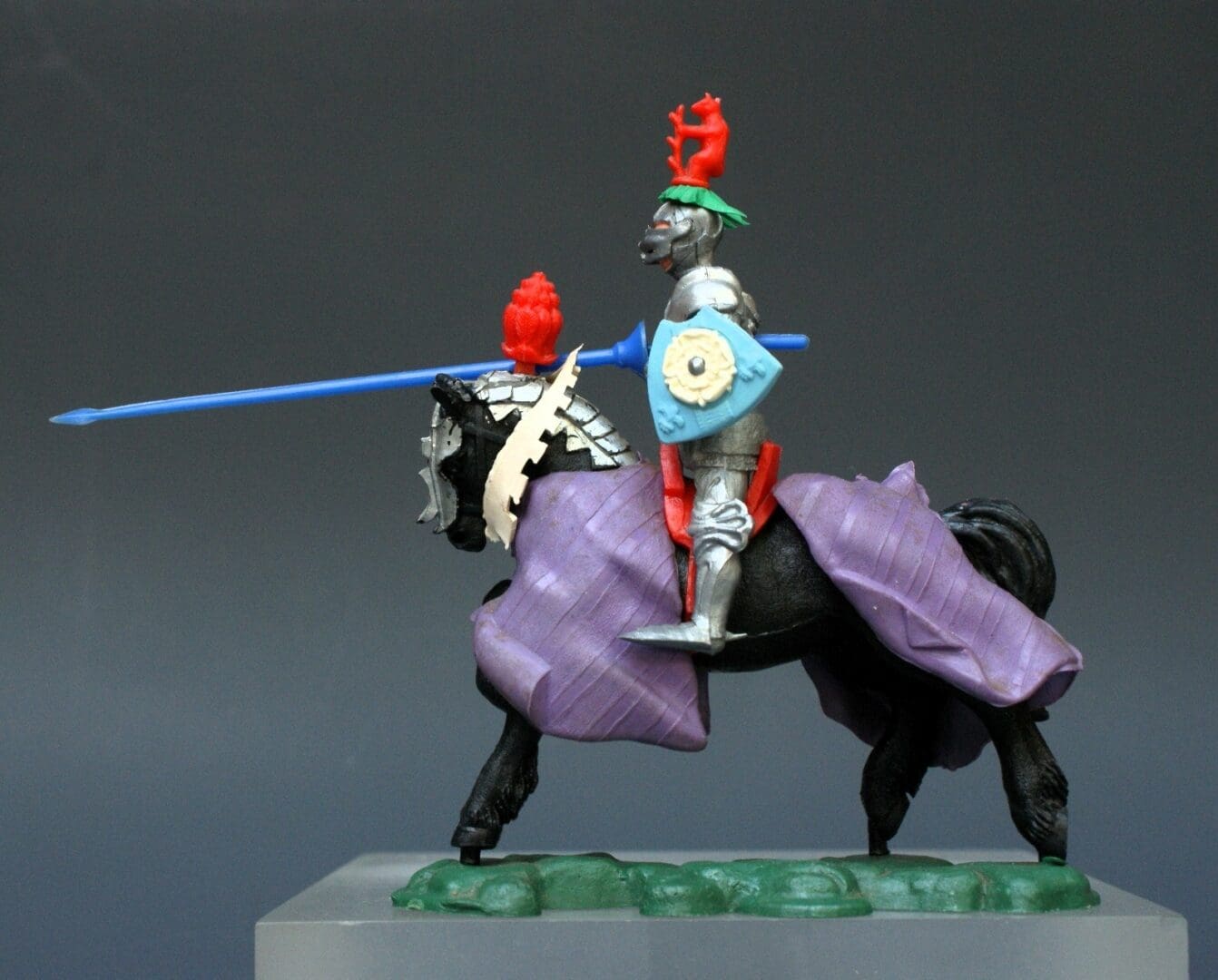 Swoppet C15th Mounted Knight Charging & REPRO Carton