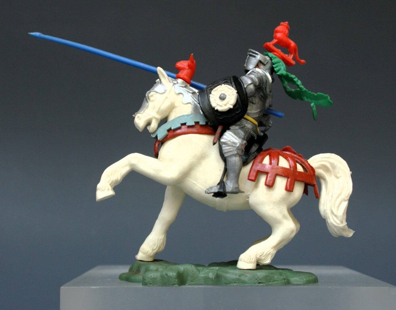 Swoppet C15th Mounted Knight Defending & REPRO Carton