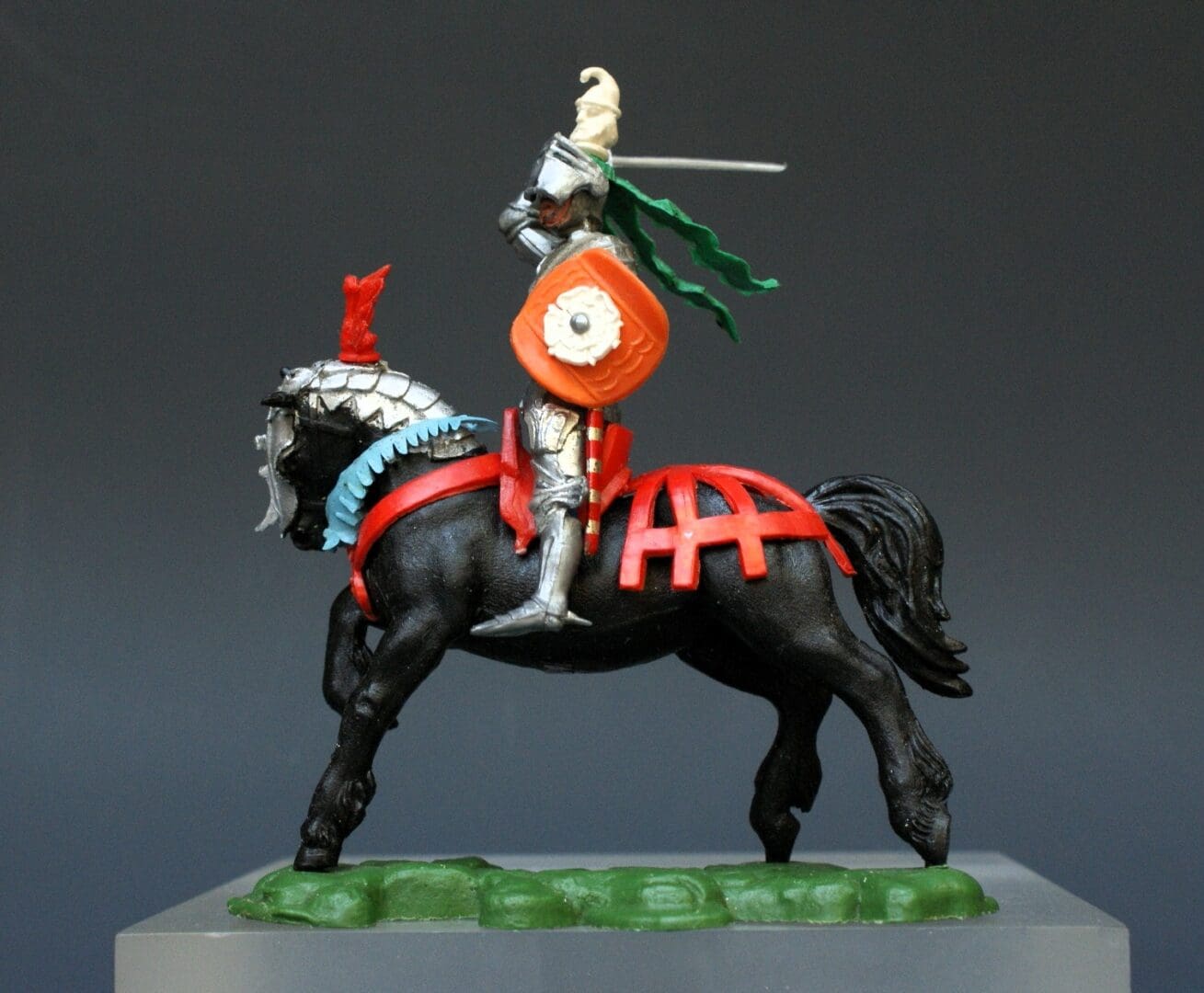 Swoppet C15th Mounted Knight Attacking & REPRO Carton #2