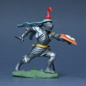 Swoppet C15th Knight Attacking with Sword (Red Swan's Head Crest)