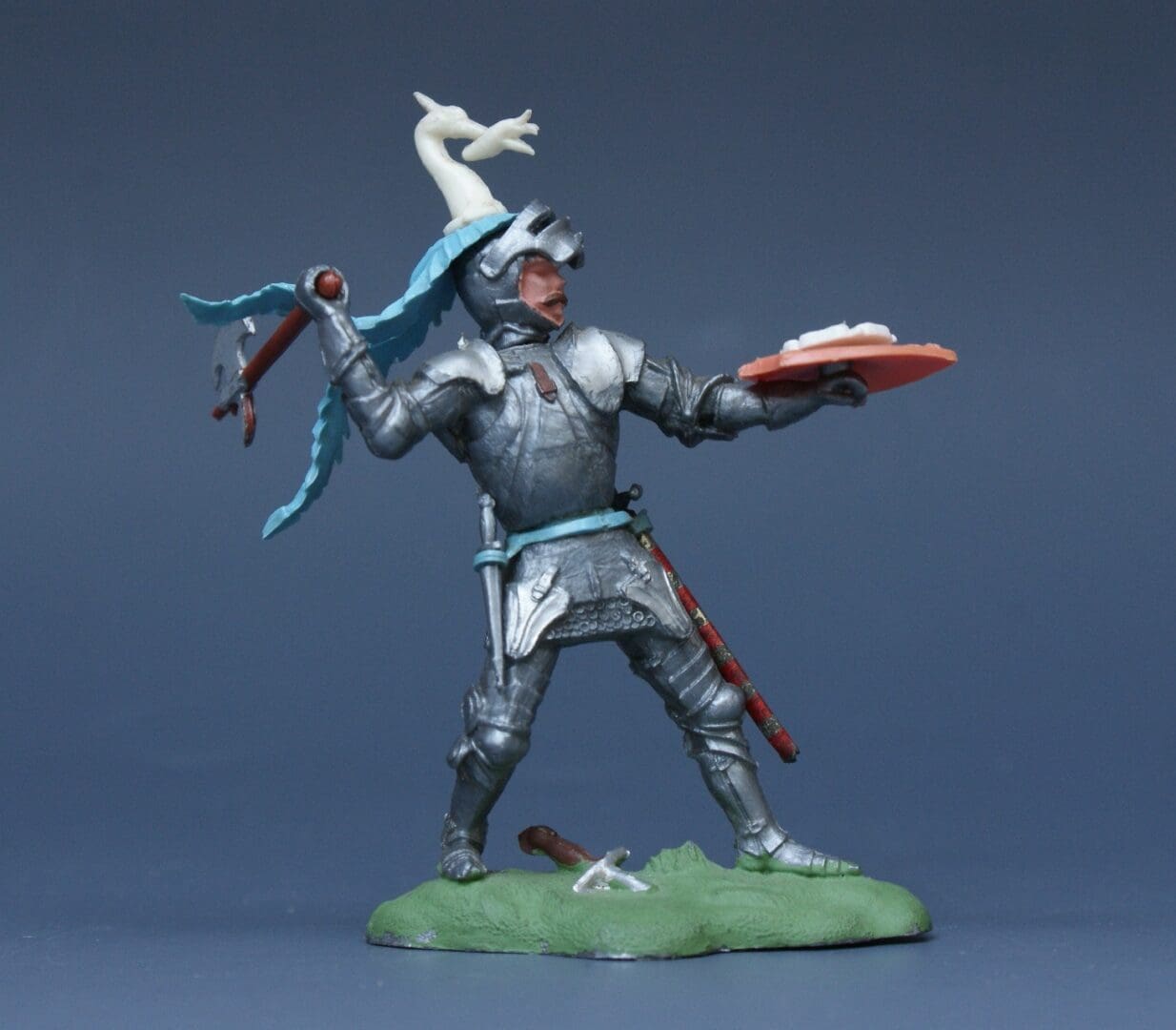 Swoppet C15th Knight with Axe - White Heron's Head Crest