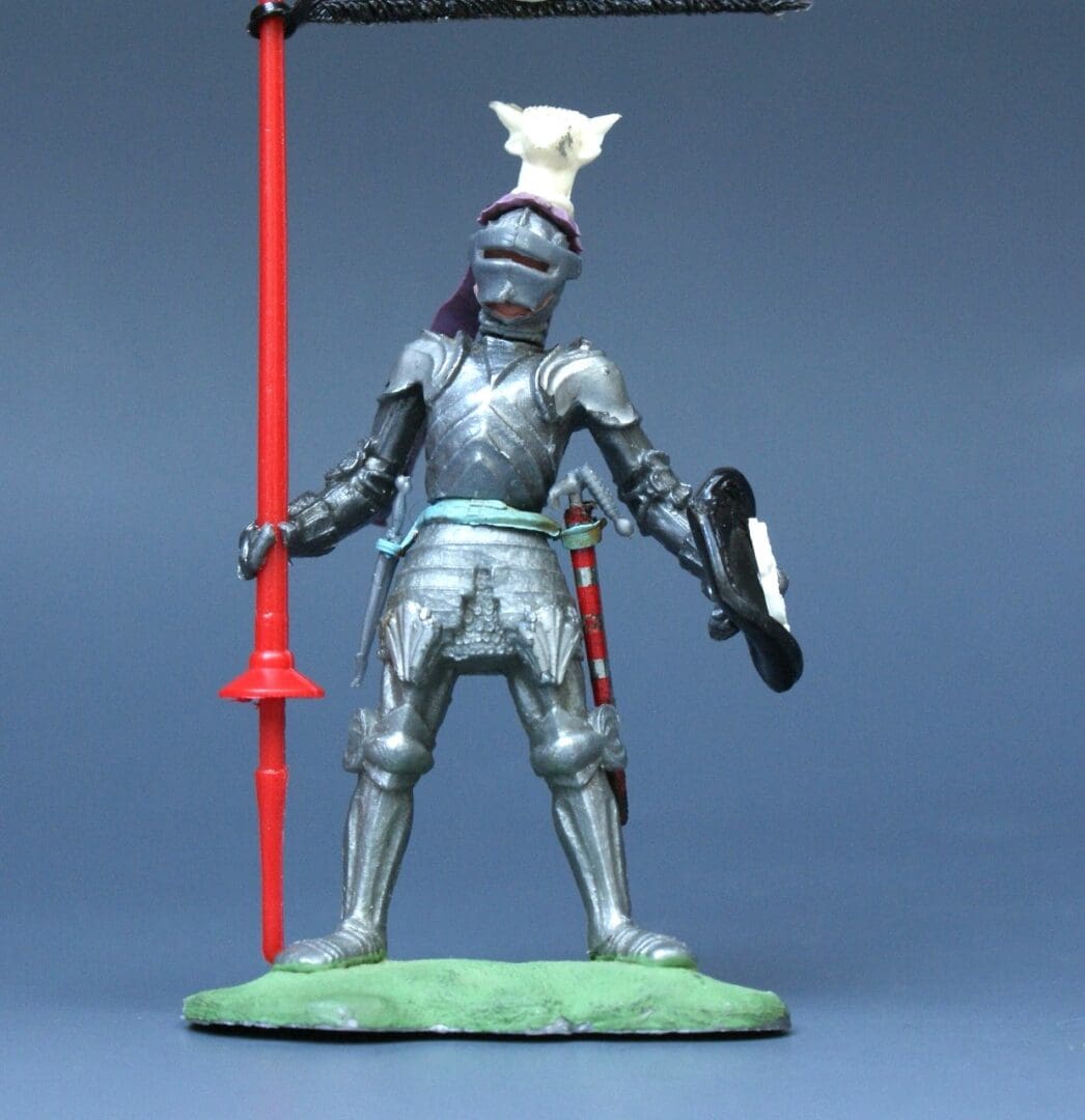 Swoppet C15th Foot Knight with BLACK Standard #1 - Image 3
