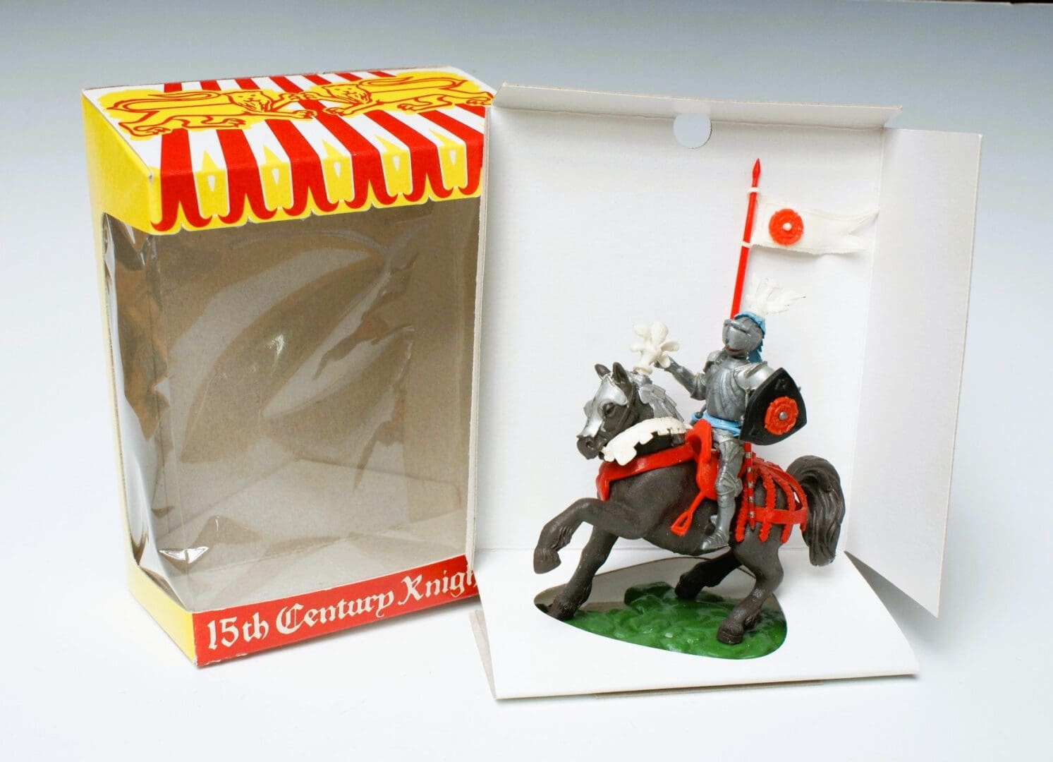 Swoppet C15th Mounted Knight with Standard & REPRO Carton