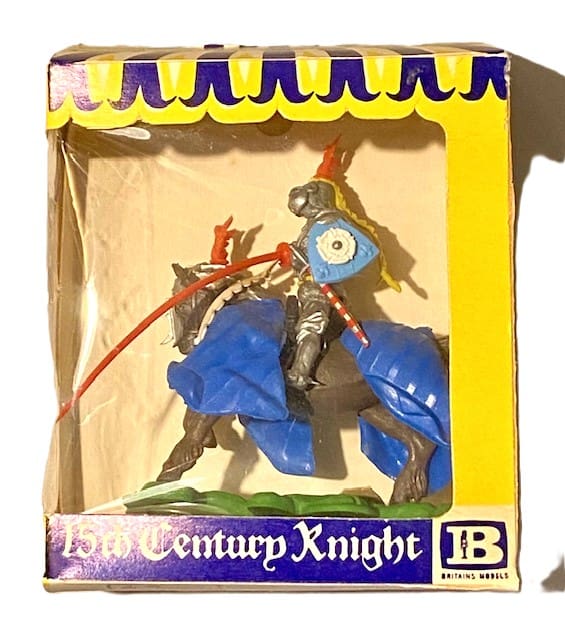 Swoppet C15th Knight Charging with Lance - Pavilion Window Box