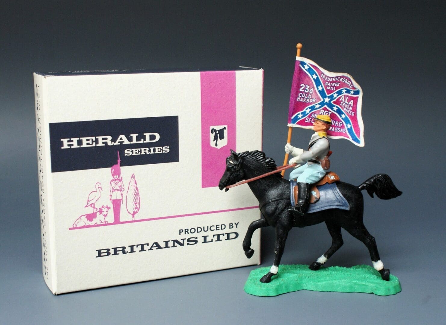 Britains ACW Confederate Standard Bearer #165