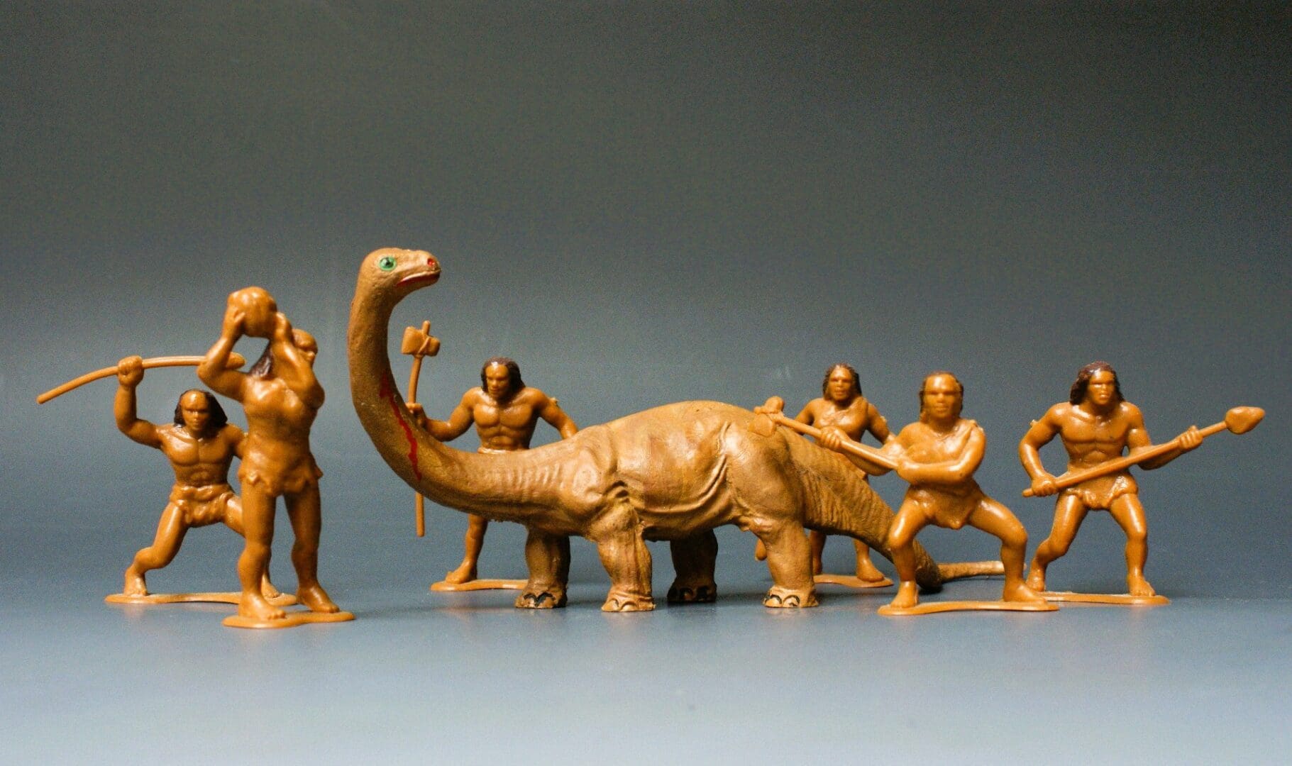 Timpo Brontosaurus - Prehistoric Animals Series - Image 6