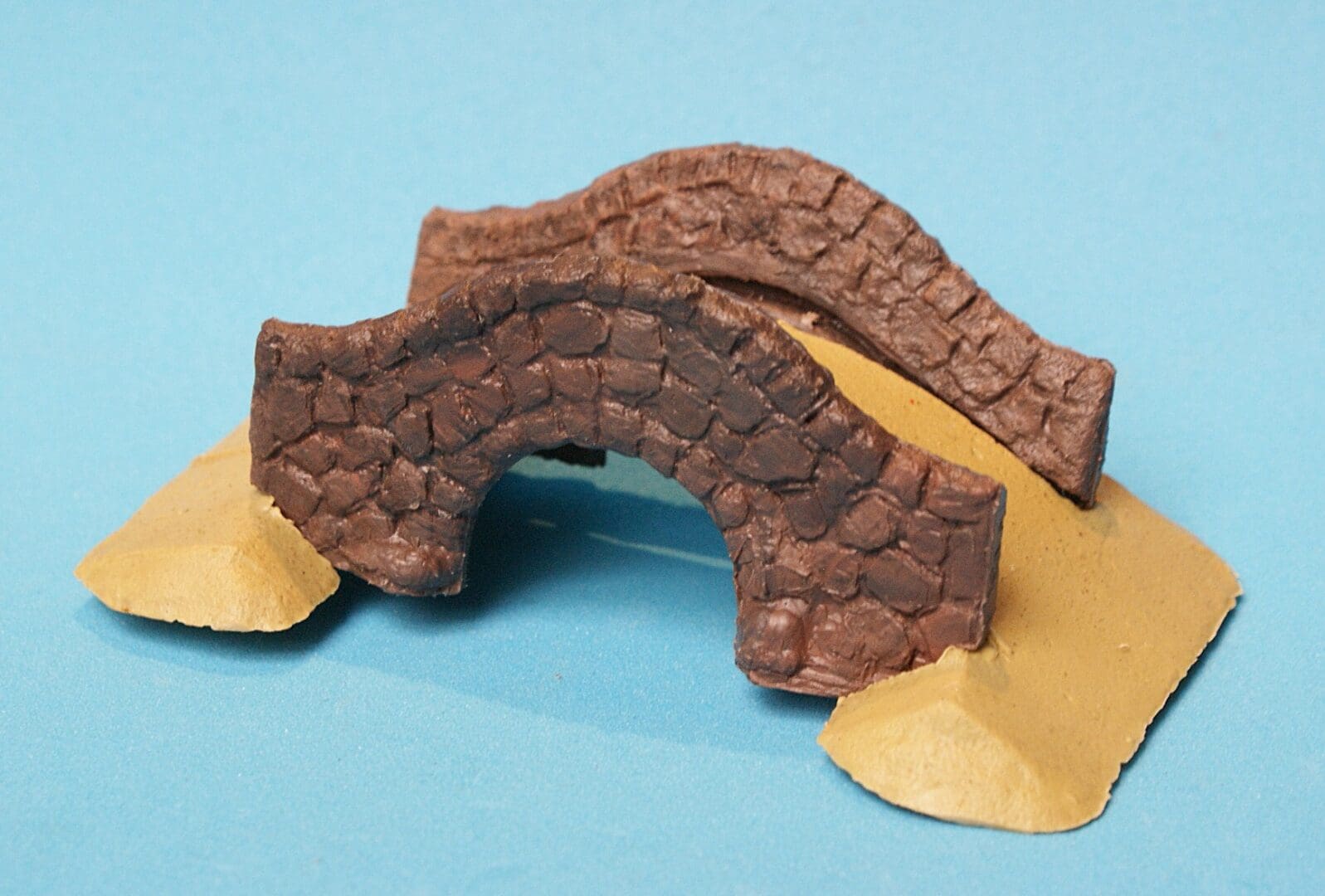 Gemodels Scenic Bridge – BROWN Walls Variant!
