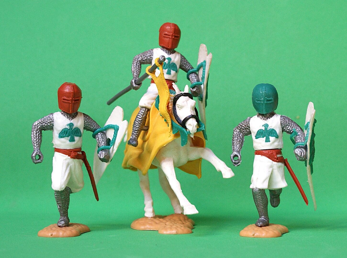 Timpo Swoppet Group of Medieval Knights (GREEN Pot Helmet!)
