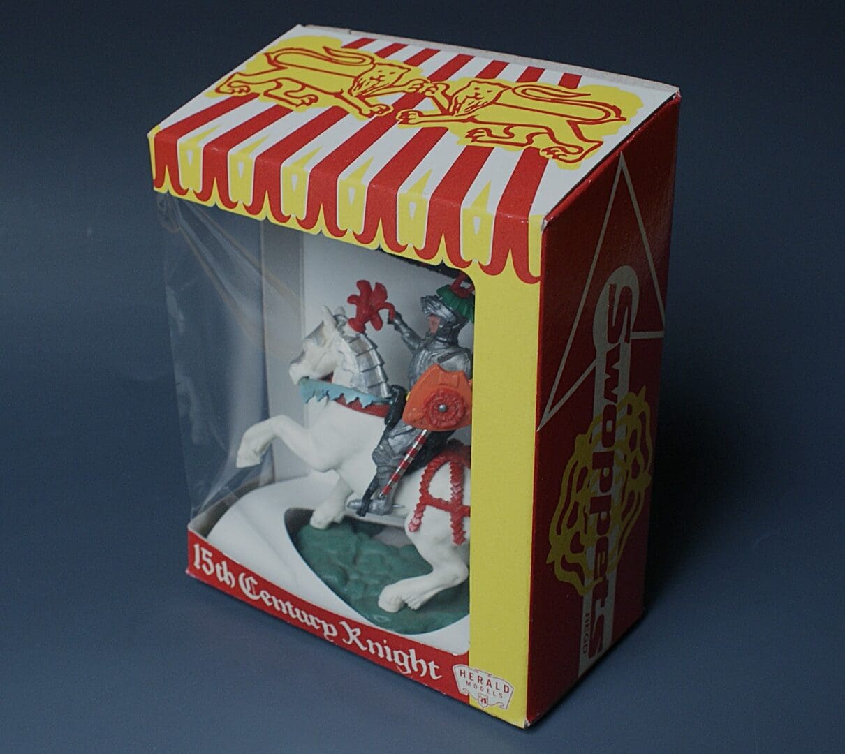 Swoppet C15th Mounted Knight with Standard & REPRO Carton - Image 4