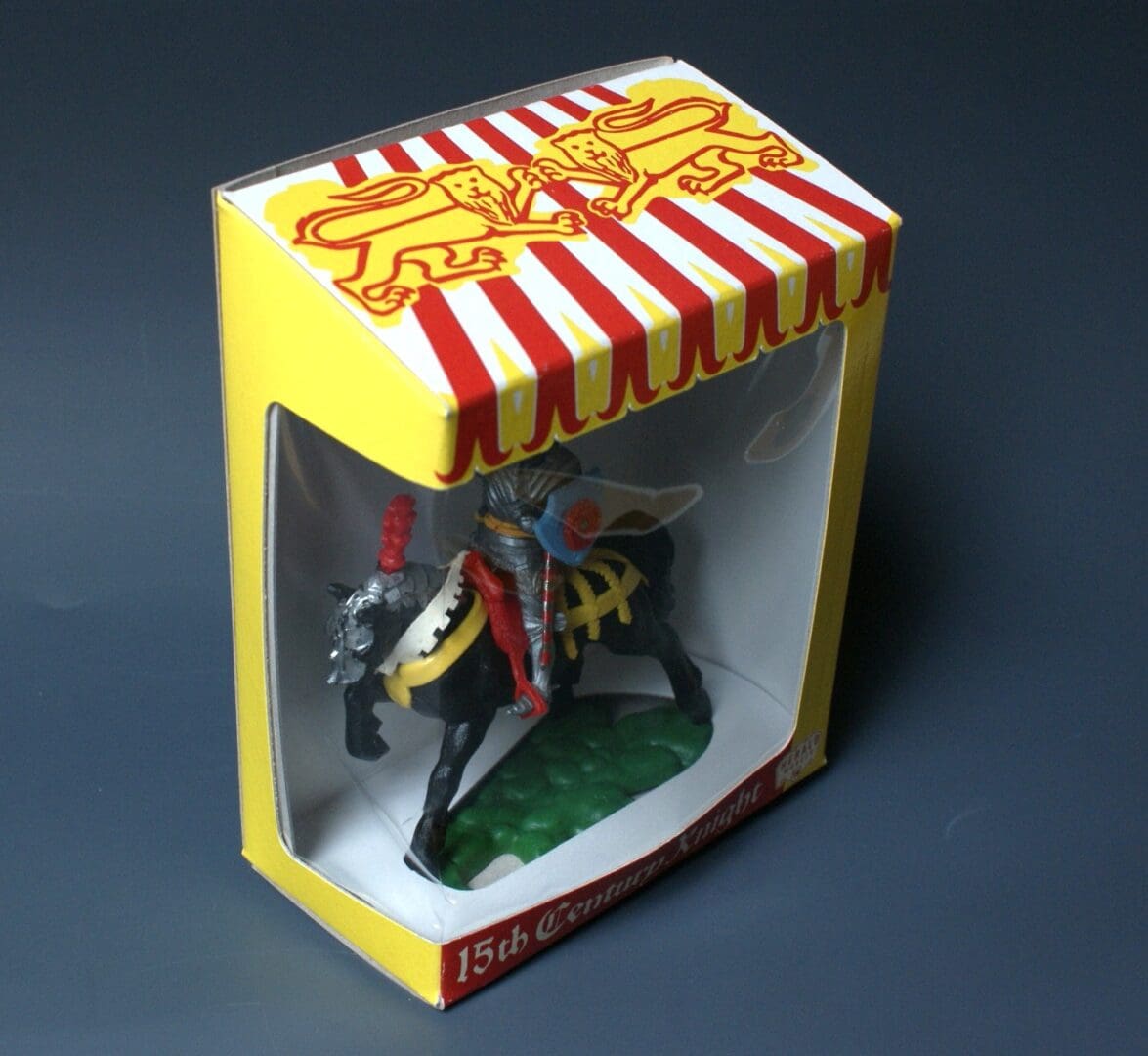 Swoppet C15th Mounted Knight Attacking with Sword & REPRO Carton - Image 6