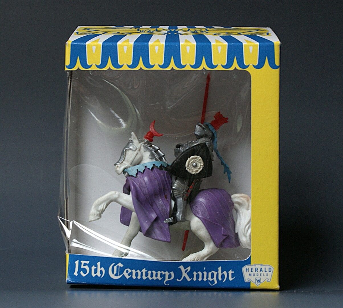 Swoppet C15th Mounted Knight Defending with Lance on WHITE Horse - Image 2