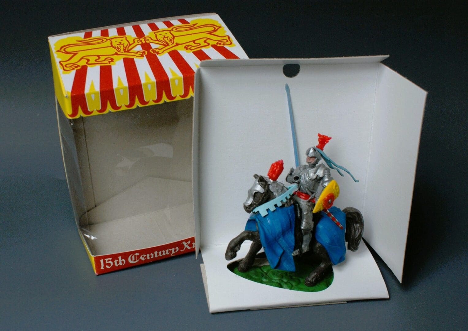 Swoppet C15th Mounted Knight Defending with (PALE Blue) Lance