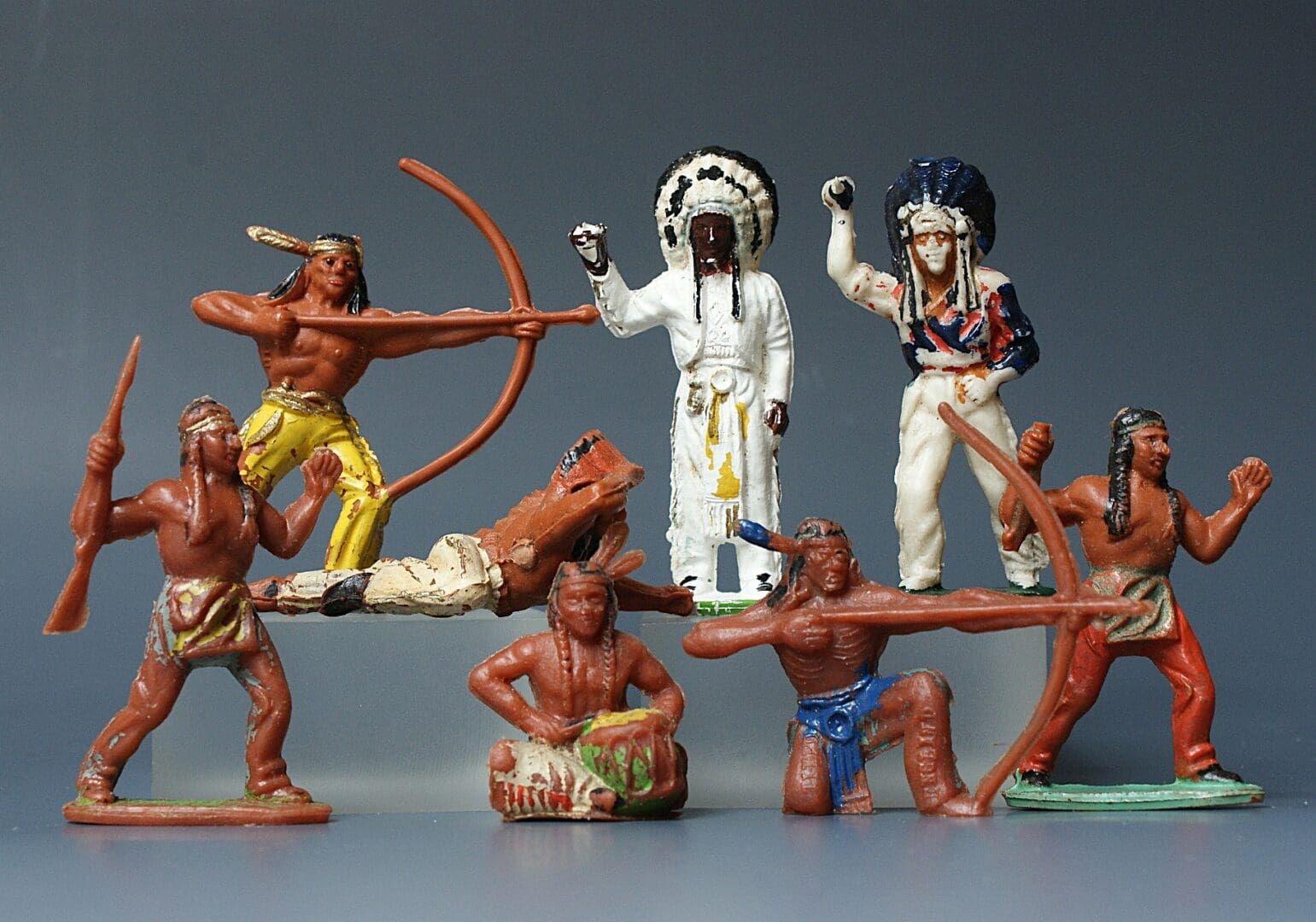 Timpo England - Group of 8 Indians from the Lead Moulds (Kendal)
