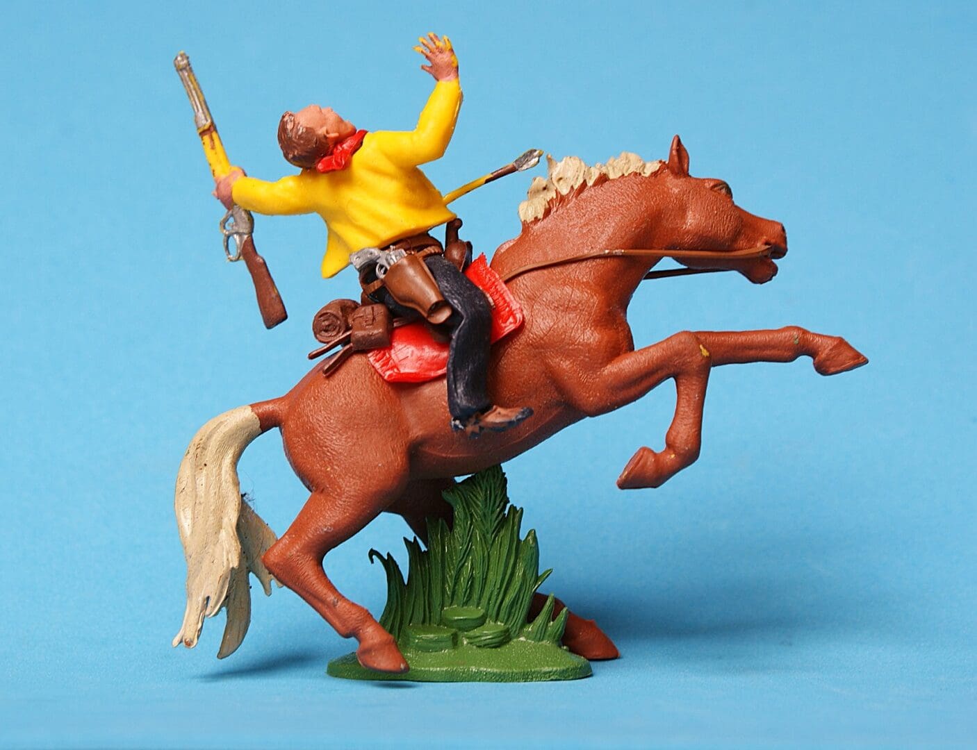 Swoppet Cowboy Wounded by Arrow - Very Rare 'Butternut' Horse - Image 3