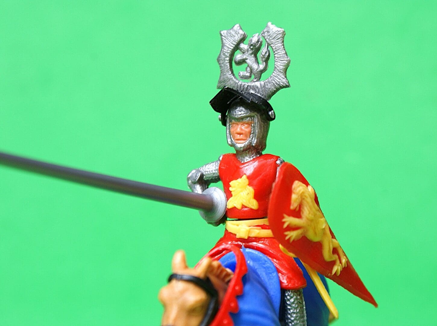 Super Timpo Swoppet Jousting Knight (Lion Surround Helmet) - Image 2