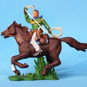 Swoppet Cowboy Throwing Lasso Mounted (2nd Series Horse)