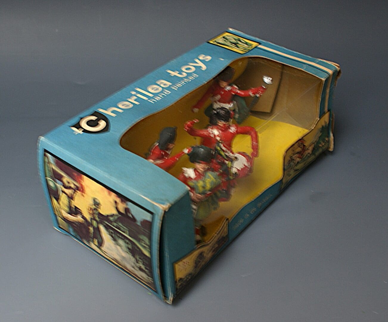 Cherilea 60mm Highlanders Window Box Set - Image 4