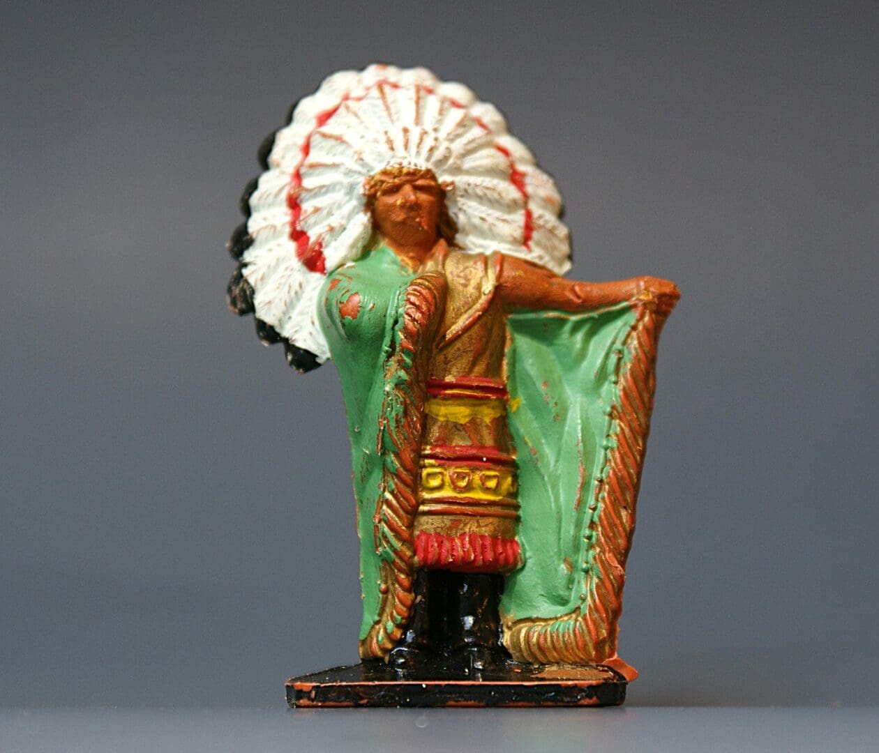 Lone Star Rare Indian Chief Standing in Robe, Pointing