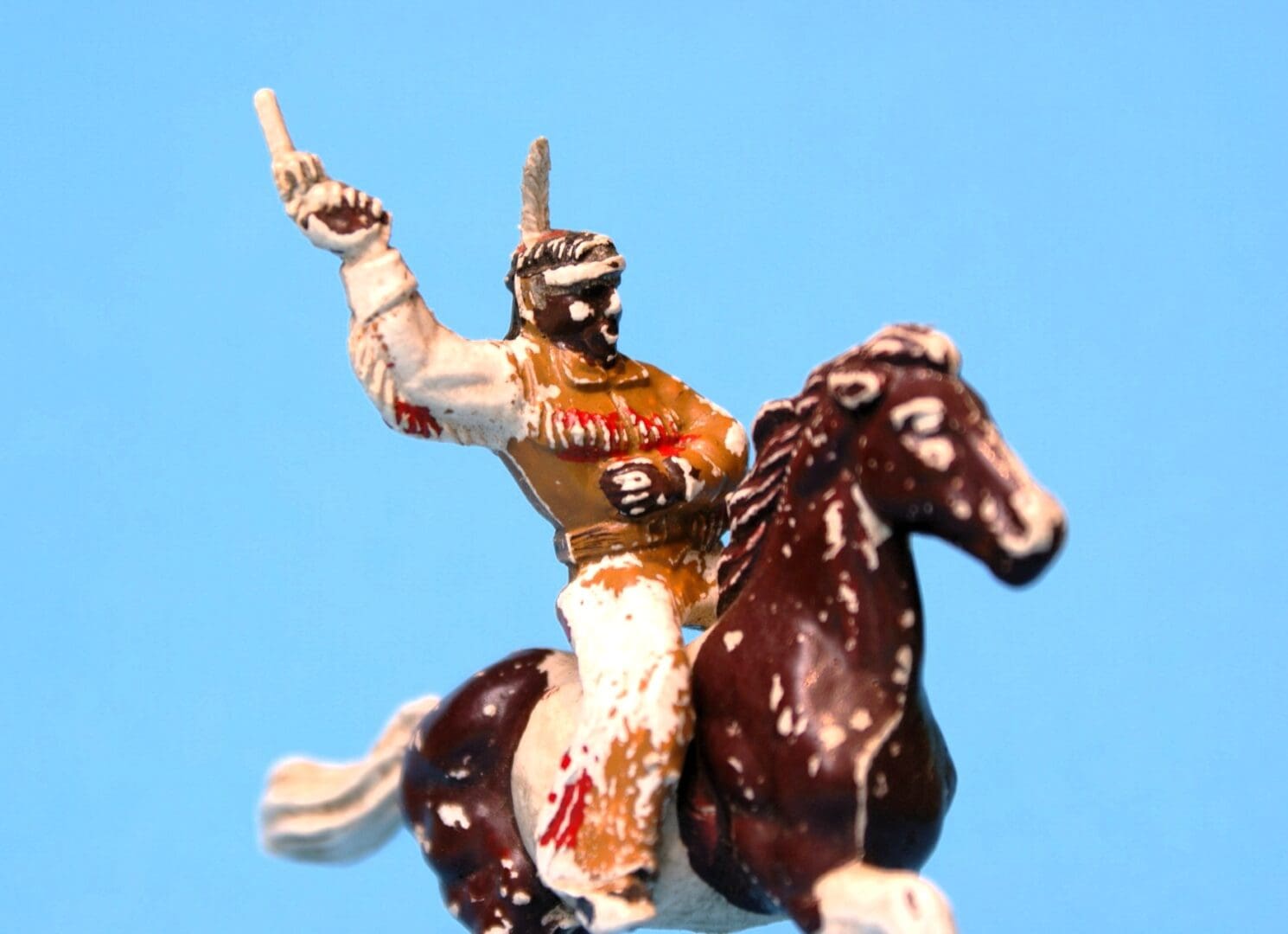 Lone Star Tonto and "Scout" from Lone Ranger Set