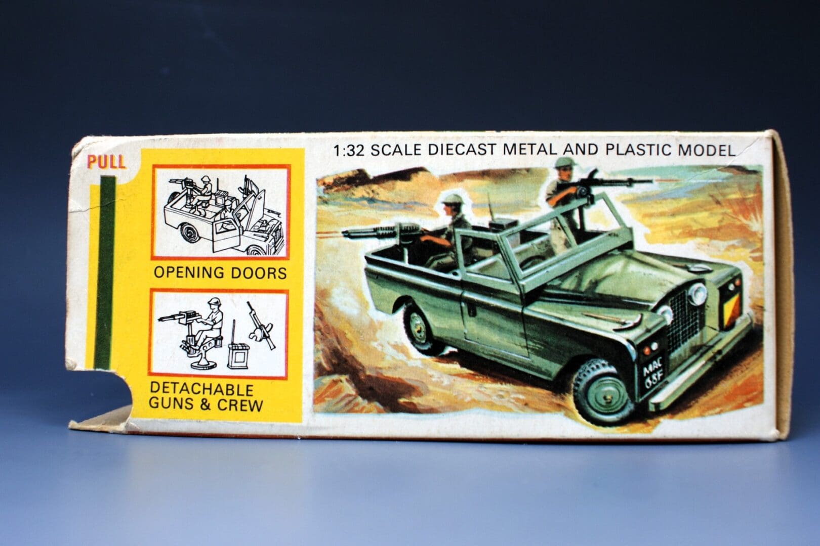 Britains Military LWB Land-Rover in Early Sleeve Box - Image 3